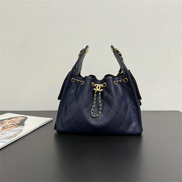 商品細詳を見る:シャネル CHANEL GH-CH99442QSL 2025年新作 スモールバッグ チェーンポーチ ショルダーバッグ ドローストリング レディース キャビアスキン