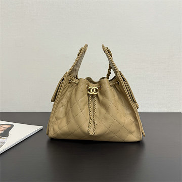 商品名称：シャネル CHANEL GH-CH99442QXS  2025年新作 スモールバッグ チェーンポーチ ショルダーバッグ ドローストリング レディース キャビアスキン