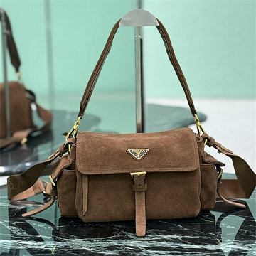 プラダ PRADA GH-PD1BD394RSK 2025年新作 エクスプローラ ミディアム ショルダーバッグ ホーボーバッグ スエード レディース