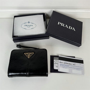 商品名称：プラダ PRADA GH-PD1ML018PJBK 2025年新作 2つ折り短財布 ショートウォレット カード入れ 小銭入れ ソフトルックスレザー