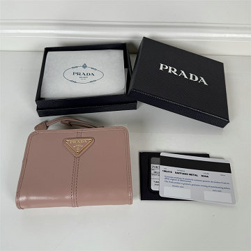 商品名称：プラダ PRADA GH-PD1ML018PJFH 2025年新作 2つ折り短財布 ショートウォレット カード入れ 小銭入れ ソフトルックスレザー