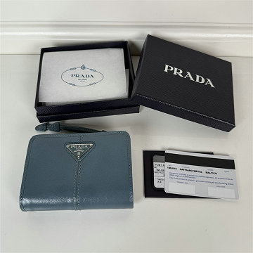 商品名称：プラダ PRADA GH-PD1ML018PYZL 2025年新作 2つ折り短財布 ショートウォレット カード入れ 小銭入れ ソフトルックスレザー