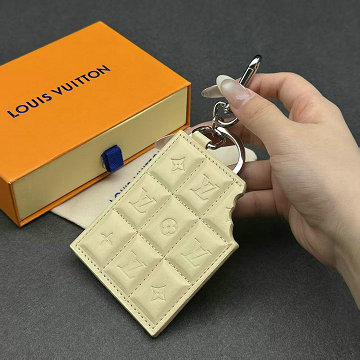 商品細詳を見る:ルイヴィトン LOUISVUITTON 057-M02875 2025年新作 バッグチャーム LV チョコレートバー キーホルダー キーリング
