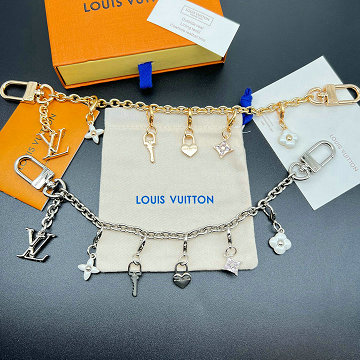 商品細詳を見る:ルイヴィトン LOUISVUITTON 057-M02943 2025年新作 バッグチャーム LV チャーム キーホルダー キーリング