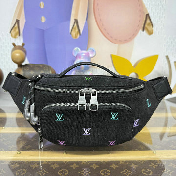 商品細詳を見る:ルイヴィトン LOUISVUITTON 057-M13961 2025年新作 ラッシュ バムバッグ ウェストバッグ ショルダーバッグ ベルトバッグ LV ブラゾン デニム