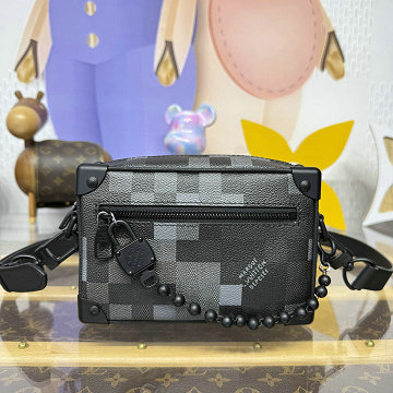 商品細詳を見る:ルイヴィトン LOUISVUITTON 057M14922 2025年新作 ミニ ソフトトランク ショルダーバッグ スクエアバッグ ダモフラージュ ブラック
