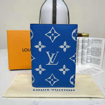 ルイヴィトン LOUISVUITTON 057-M26059L2025年新作 パスポートカバー クーヴェルテュール P9 パスポール カード入れ カーフレザー