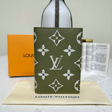 商品名称：ルイヴィトン LOUISVUITTON 057-M26059N 2025年新作 パスポートカバー クーヴェルテュール P9 パスポール カード入れ カーフレザー