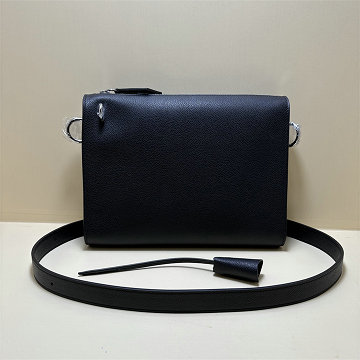 商品細詳を見る:エルメス HERMES 063-HBE26BK 2025新作 Nouvelle ポシェット ポーチ ショルダーバッグ メンズバッグ