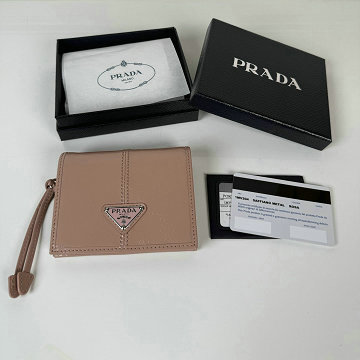 商品名称：プラダ PRADA 99-PD1M0204LYFH 2025年新作 2つ折り短財布 カード入れ 小銭入れ 札入れ ショートウォレット