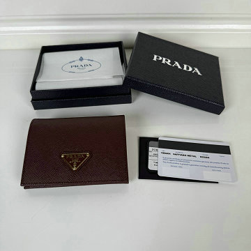 商品細詳を見る:プラダ PRADA GH-PD1M0204SJJH　2025年新作 2つ折り短財布 カード入れ 小銭入れ 札入れ ショートウォレット