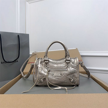 商品細詳を見る:バレンシアガ BALENCIAGA 99-BA085332JJS 2025年新作 LE CITY ナノ トートバッグ ハンドバッグ ショルダーバッグ レディース