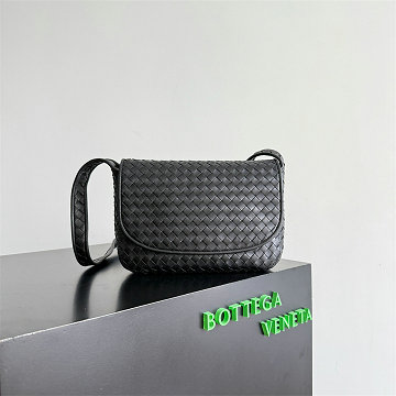 商品名称：ボッテガヴェネタ BOTTEGAVENETA 99-BOV843836MG  2025年新作 ヴェネト フラップ メッセンジャーバッグ ショルダーバッグ メンズ