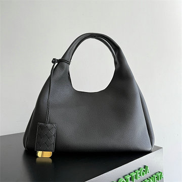 商品名称：ボッテガヴェネタ BOTTEGAVENETA 99-BOV844251BK 2025年新作 ラージ カンパーナ ホーボーバッグ ハンドバッグ トートバッグ