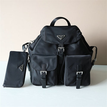 商品名称：プラダ PRADA 99-PD1BZ811BBK 2025年新作 ポーチ付 ミディアム Re-Nylon バックパック リュックサック 男女兼用