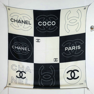 商品細詳を見る:シャネル CHANEL AN-WJCH25038 2025年新作 マフラー ショール ストール