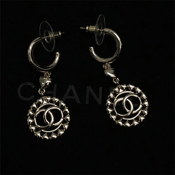 商品名称：シャネル CHANEL99-EHCH25090  2025年新作 ピアス イヤリング アクセサリー ジュエリー
