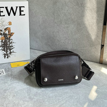 ロエベ LOEWE 99-LE0521SK 2025新作 ペブル メッセンジャーバッグ ミニ ショルダーバッグ メンズ