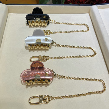 商品名称：ルイヴィトン LOUISVUITTON 99-M02912 2025年新作 バッグチャーム LV ヘアクリップ キーホルダー キーリング