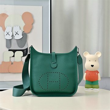 エルメス HERMES 063-HEL29TGYSG 2025新作 エヴリン 29 ショルダーバッグ レディース