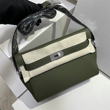 エルメス HERMES 063-HKM25TGYNG 2025新作 ケリー メッセンジャーバッグ ショルダーバッグ 男女兼用