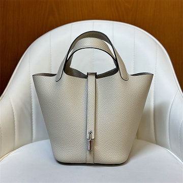 商品名称：エルメス HERMES 063-HPT18TCYBB 2025新作 ピコタン18 PM ハンドバッグ トートバッグ TCレザー