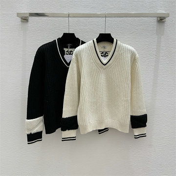 商品細詳を見る:シャネル CHANEL XG-MCCH25011 2025年新作 ロングスリーブ ウールニット セーター Vネック 長袖 レディース