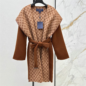 商品名称：ルイヴィトン LOUISVUITTON XG-WTLV25023  2025年新作 ベルテッド ショートラップ ピーコート ロングスリーブ アウターコート