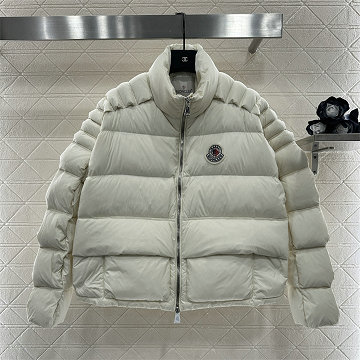 商品名称：モンクレール MONCLER XG-WTMC25044 2025年新作 ロングスリーブ ダウンジャケット ジップジャケット アウターコート