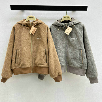 商品細詳を見る:ミュウミュウ MIUMIU XG-WTMM25012 2025年新作 ロングスリーブ ツイードコート フード付き アウターコート レディース