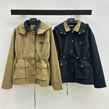 商品細詳を見る:プラダ PRADA XG-WTPD25019 2025年新作 フード付き トレンチコート ジップジャケット ロングスリーブ アウターコート レディース