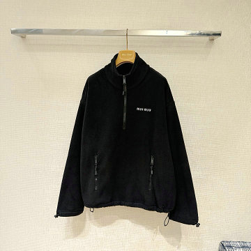 商品名称：ミュウミュウ MIUMIU XG-WYMM25002 2025年新作 ロングスリーブ スウェット レディース ベルベット トップス