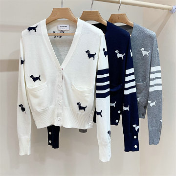 トム ブラウン Thom Browne XG-MKTB25005 2025年新作 カーディガン ロングスリーブ ウールニット セーター Vネック 長袖 レディース