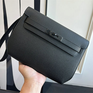 商品細詳を見る:エルメス HERMES 063-HKLD25SZKBK 2025年新作 ケリー デペチェス ポーチ ストラップ付き 手持ちかばん クラッチバッグ ショルダーバッグ