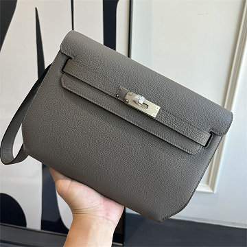 商品名称：エルメス HERMES 063-HKLD25TGYSH2025年新作 ケリー デペチェス ポーチ ストラップ付き 手持ちかばん クラッチバッグ ショルダーバッグ