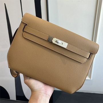 商品名称：エルメス HERMES 063-HKLD25TGYZS 2025年新作 ケリー デペチェス ポーチ ストラップ付き 手持ちかばん クラッチバッグ ショルダーバッグ togo皮