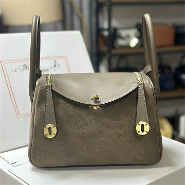 商品名称：エルメス HERMES 063-HLD26JSJDH 2025年新作 リンディ スモール ショルダーバッグ フラップバッグ スクエアバッグ レディース スエード