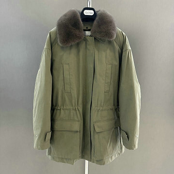 商品名称：マックスマーラ MaxMara 2025年新作 ダウンジャケット ショートコート レディース アウターコート