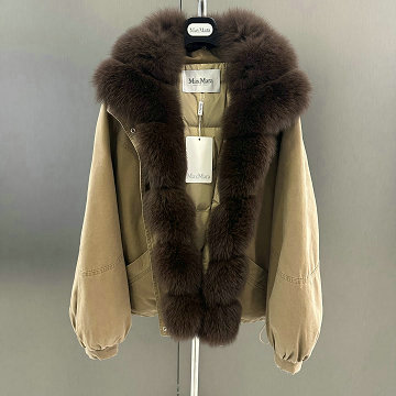 商品名称：マックスマーラ MaxMara 2025年新作 ダウンジャケット ショートコート レディース アウターコート