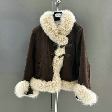 商品名称：マックスマーラ MaxMara 2025年新作 ダウンジャケット ショートコート レディース アウターコート