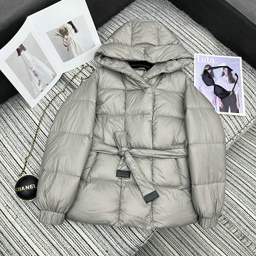 商品名称：マックスマーラ MaxMara 2025年新作 フーディー ダウンジャケット ロングスリーブ パファーコート アウターコート