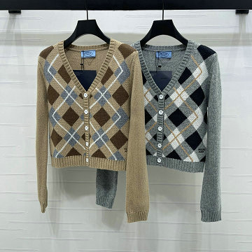 商品名称：プラダ PRADA 2025年新作 カーディガン ロングスリーブ ウールニット セーター Vネック レディース