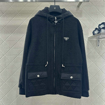 商品細詳を見る:プラダ PRADA 2025年新作 フーディージャケット ショートコート ロングスリーブ アウターコート