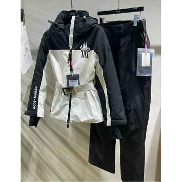 モンクレール MONCLER 2025年新作 スノースーツ フード付き ダウンジャケット ロングパンツ レディース