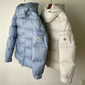 モンクレール MONCLER 2025年新作 ロングスリーブ ダウンジャケット フーディー ジップジャケット アウターコート