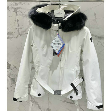 商品名称：モンクレール MONCLER 2025年新作 ロングスリーブ ダウンジャケット フード付き ジップジャケット アウターコート 長袖 レディース