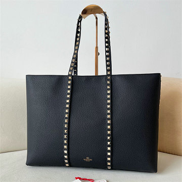 商品名称：ヴァレンティノ Valentino 2025年新作 ガラヴァーニ ヴィヴァ ロックスタッズ トートバッグ ショルダーバッグ レディース
