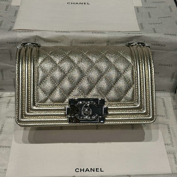 商品名称：シャネル CHANEL 2025年新作 クラシック フラップバッグ チェーンポーチ ショルダーバッグ レディース