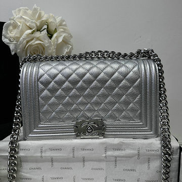 商品名称：シャネル CHANEL 2025年新作 クラシック フラップバッグ チェーンポーチ ショルダーバッグ レディース