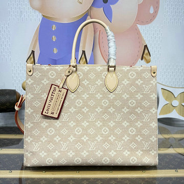 商品名称：ルイヴィトン LOUISVUITTON M15136　2025年新作 オンザゴー オーガナイザー トートバッグ ショルダーバッグ ミャオウグラム キャンバス
